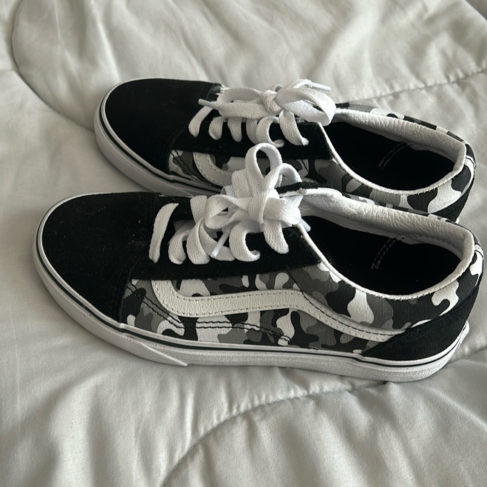 Boys Vans 2.5